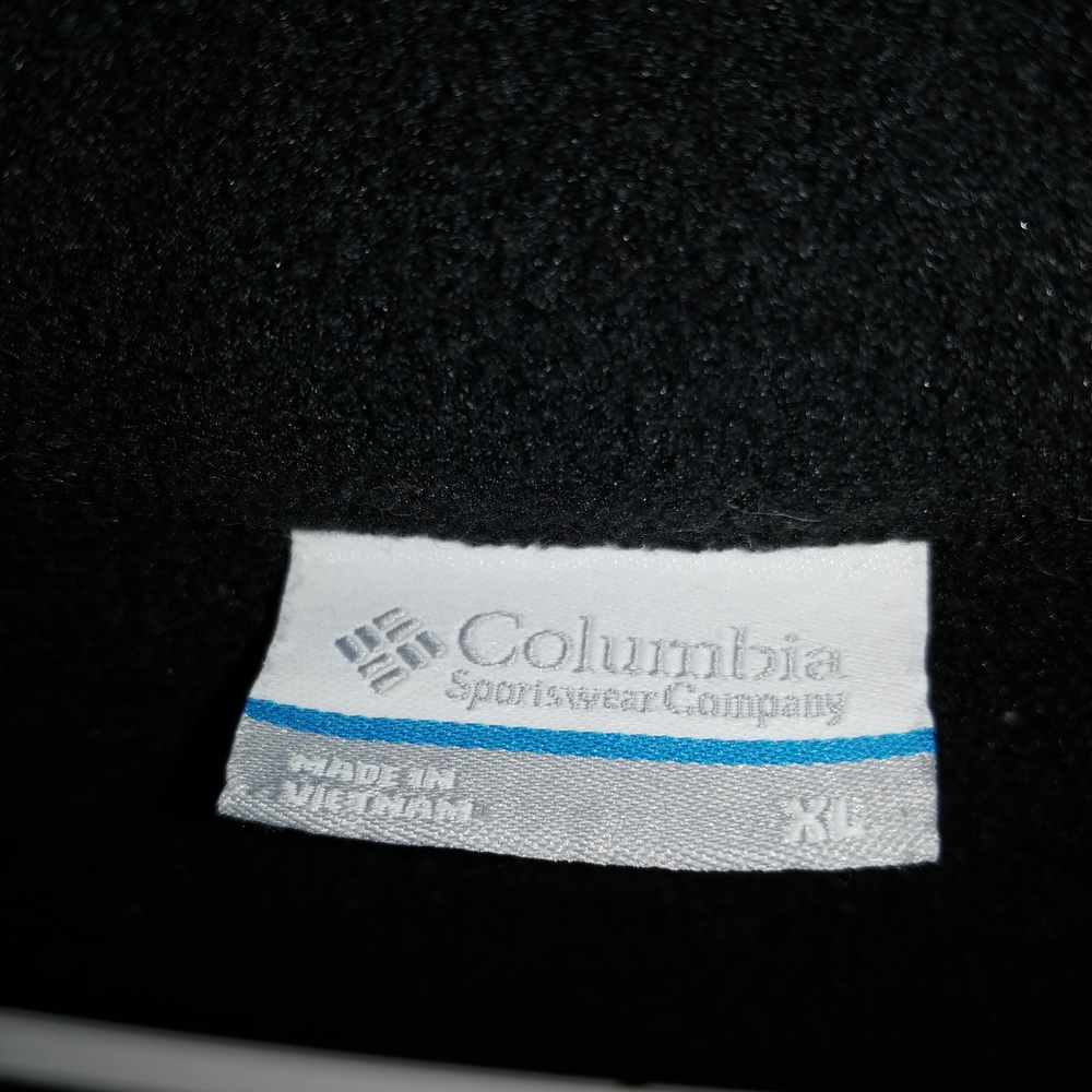 Columbia Women's Black Ski Jacket - Picture 2 of 2